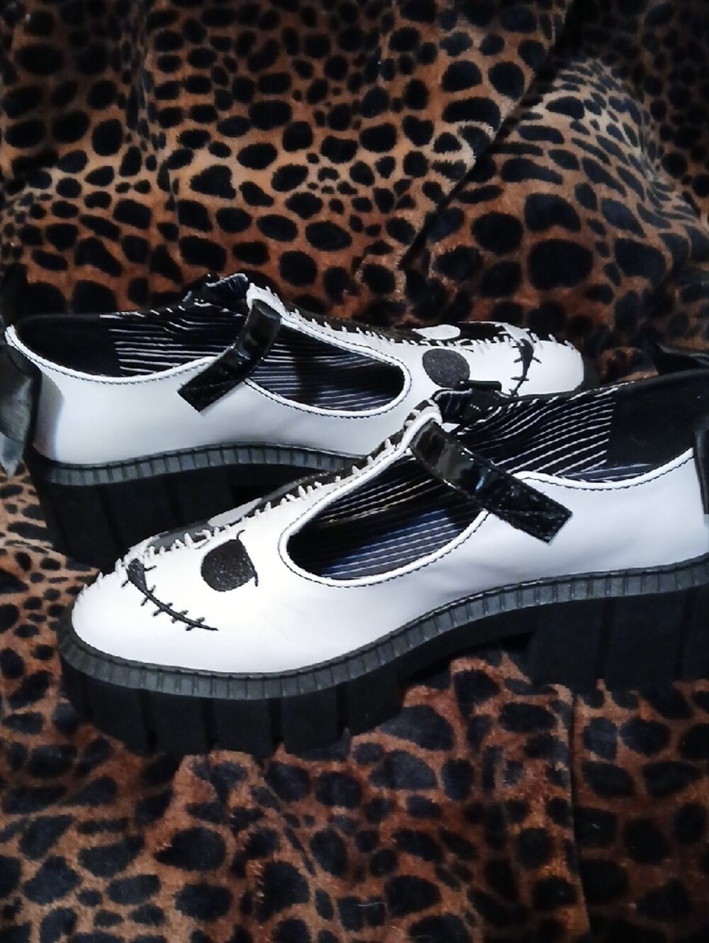 Disney The Nightmare Before Christmas Black & White Mary Jane Shoes - Picture 5 of 8
